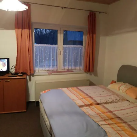 Spreewaldgasthaus Petkampsberg 게스트하우스 슐레프지그